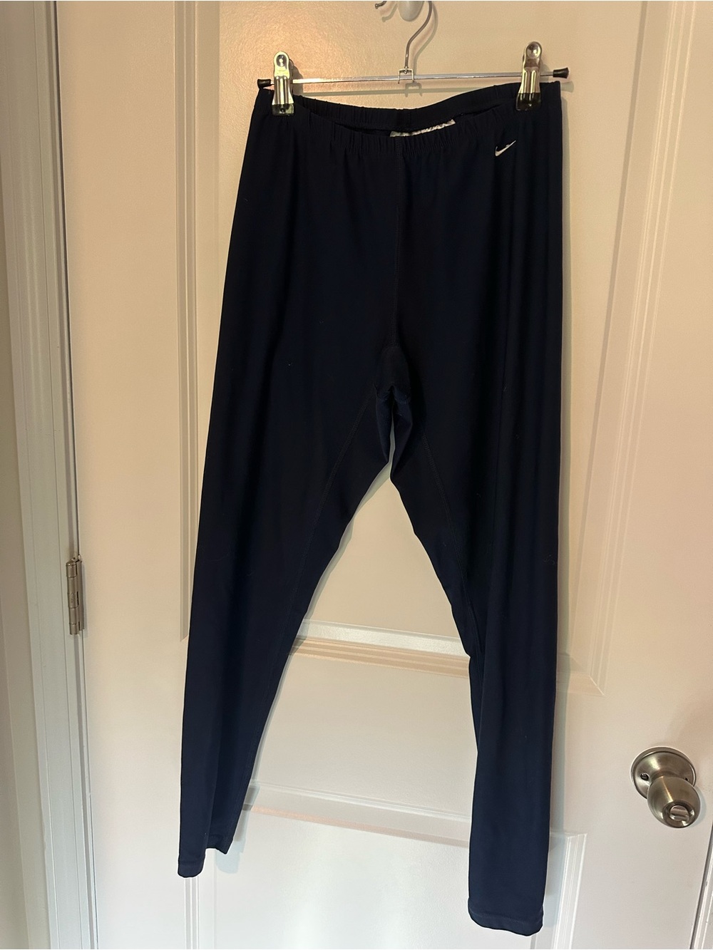Nike Women’s Navy Performance Training Tights